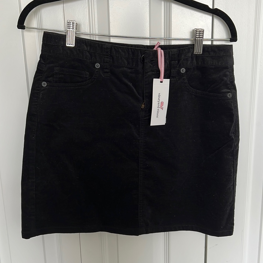 Velvet Vineyard Vines Black skirt - Size 4